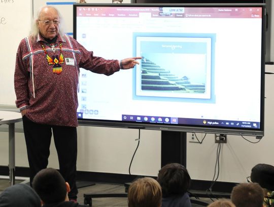 Students learn about Indigenous Cultures