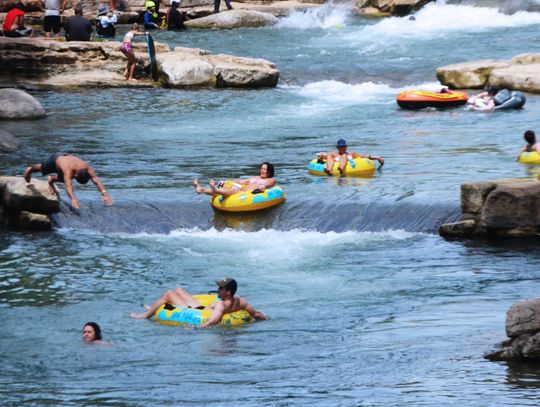SUMMER SPLASHES: San Marcans take to river before first days of school