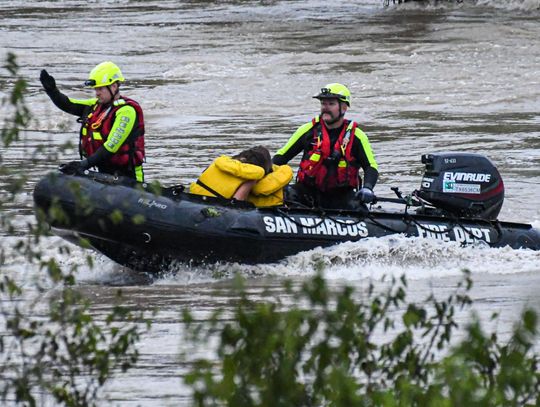 SWIFT WATER RESCUE: San Marcos Fire Department, STAR Flight crews rescue 8 from flood water after heavy rainfall