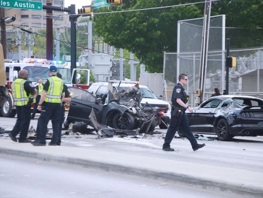 Teen dies following major crash in San Marcos 