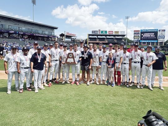 Texans historic season comes to an end at 4A Division II title game