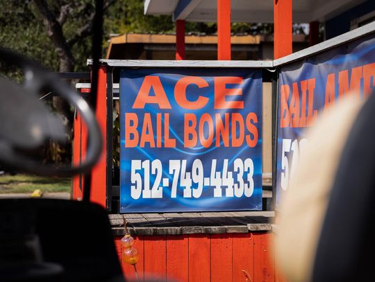 Texas bill to require cash bail for those accused of violent crimes becomes law