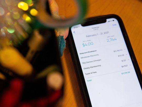 Texas Legislature approves bill to ban residential wholesale electricity plans — the first major winter storm bill sent to the governor