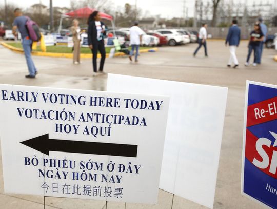 Texas Republicans sue to stop Gov. Greg Abbott's extension of early voting period during the pandemic