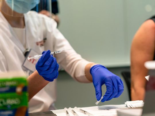 Texas’ second round of COVID-19 vaccines earmarked for smaller hospitals and long-term care facility residents