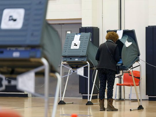 Texas Senate advances bill limiting how and when voters can cast ballots, receive mail-in voting applications