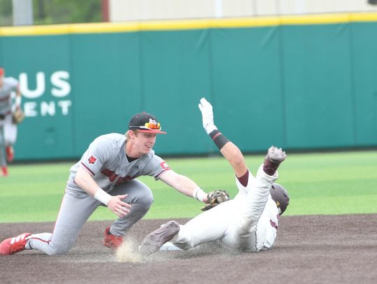 Texas State defeats Arkansas State in exciting local contest