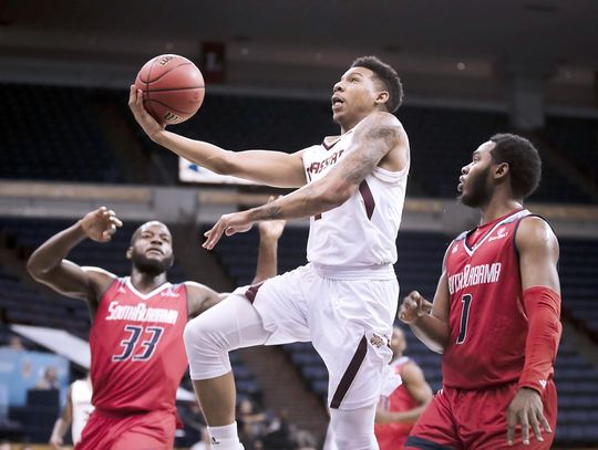 Texas State defeats South Alabama, advances to Sun Belt tournament semifinals