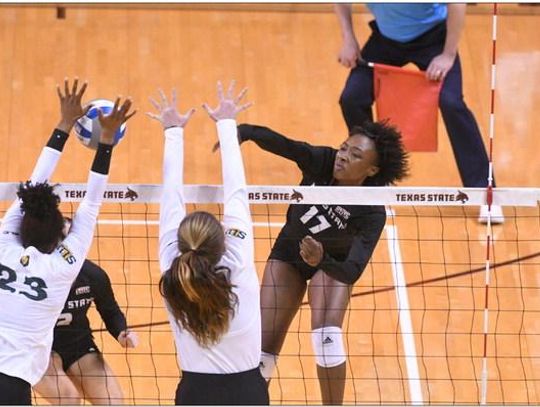 Texas State falls to SLU in five-set thriller