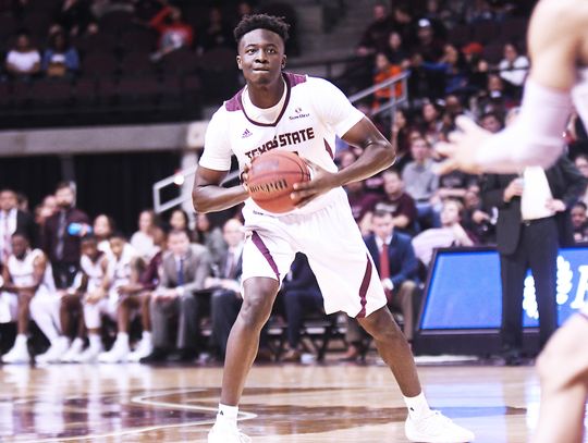 Texas State hangs on late to defeat Abilene Christian