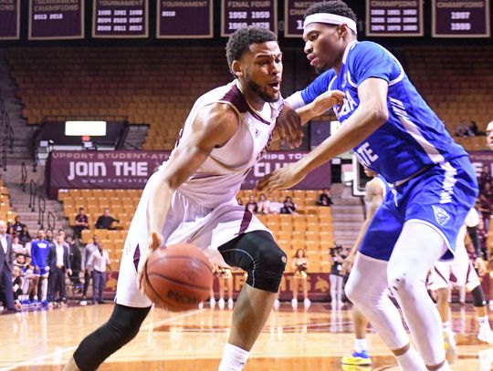 Texas State’s seniors power Bobcats past Georgia State