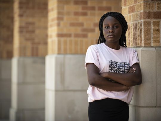 Texas students said pandemic-era tuition should be cut. But it’s going up at some schools due to distance learning fees.