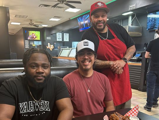 TikToker ‘Luis The Living’ promotes San Marcos eateries