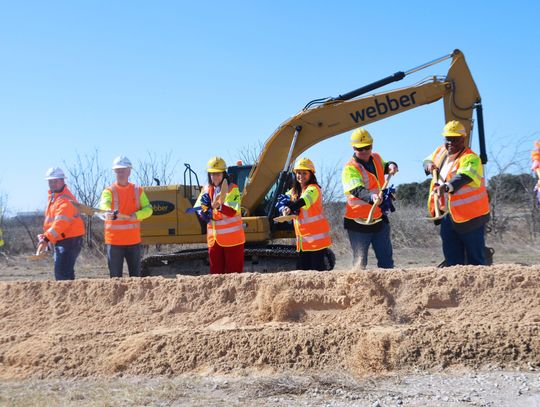 TxDOT, local  leaders break ground on FM 110 North project