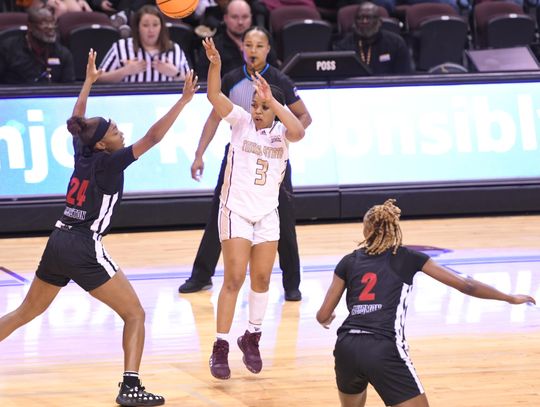 TXST ends homestand with win over Arkansas State