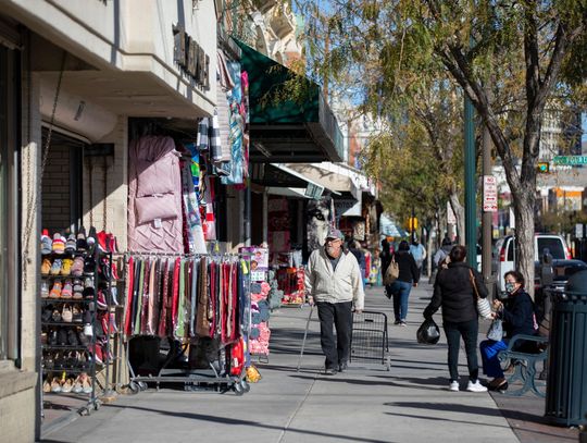 U.S. to reopen land borders with Mexico to vaccinated travelers starting in November