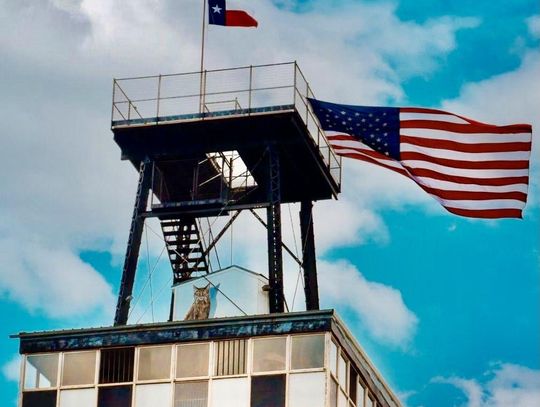 US flag stolen from Wonder World Cave & Adventure Park