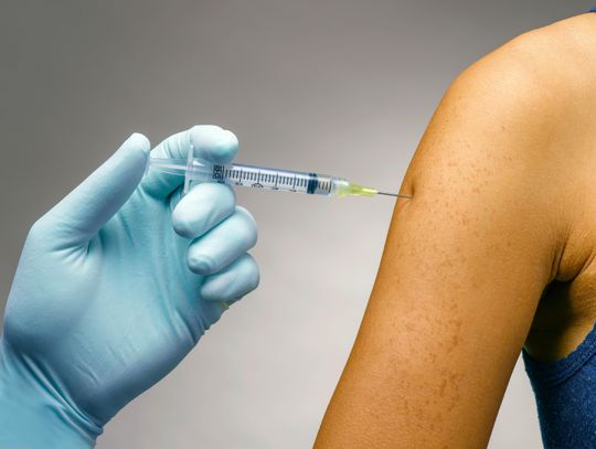 US recommends 'pause' for J&J vaccine over clot reports