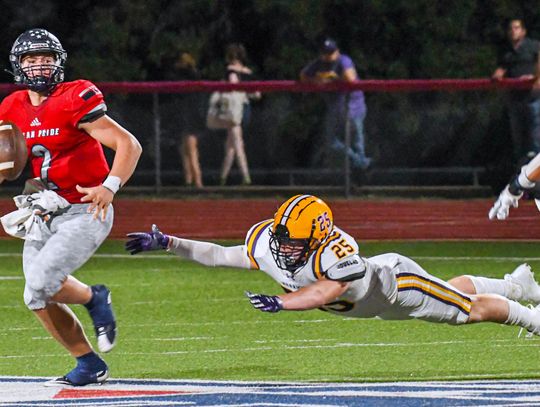 Wimberley knocks off Fredericksburg in state-ranked top 25 showdown