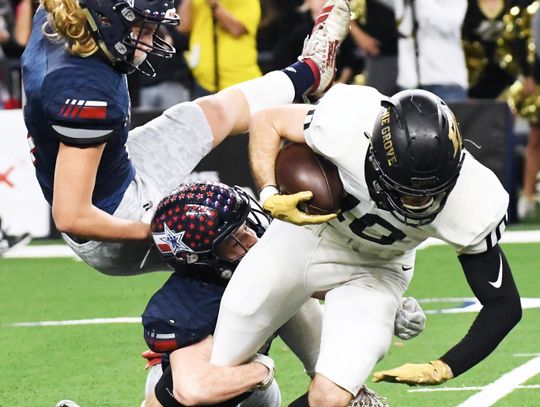 Wimberley outlasted  by Cuero in 4A heavyweight slugfest