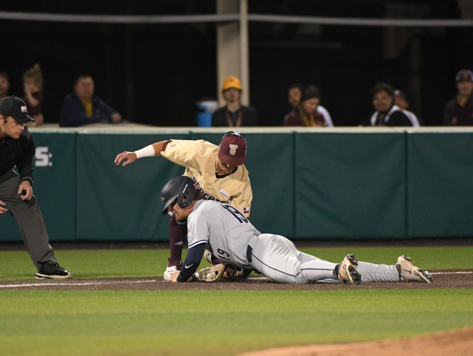 Bobcats win Cleburne College Baseball Series