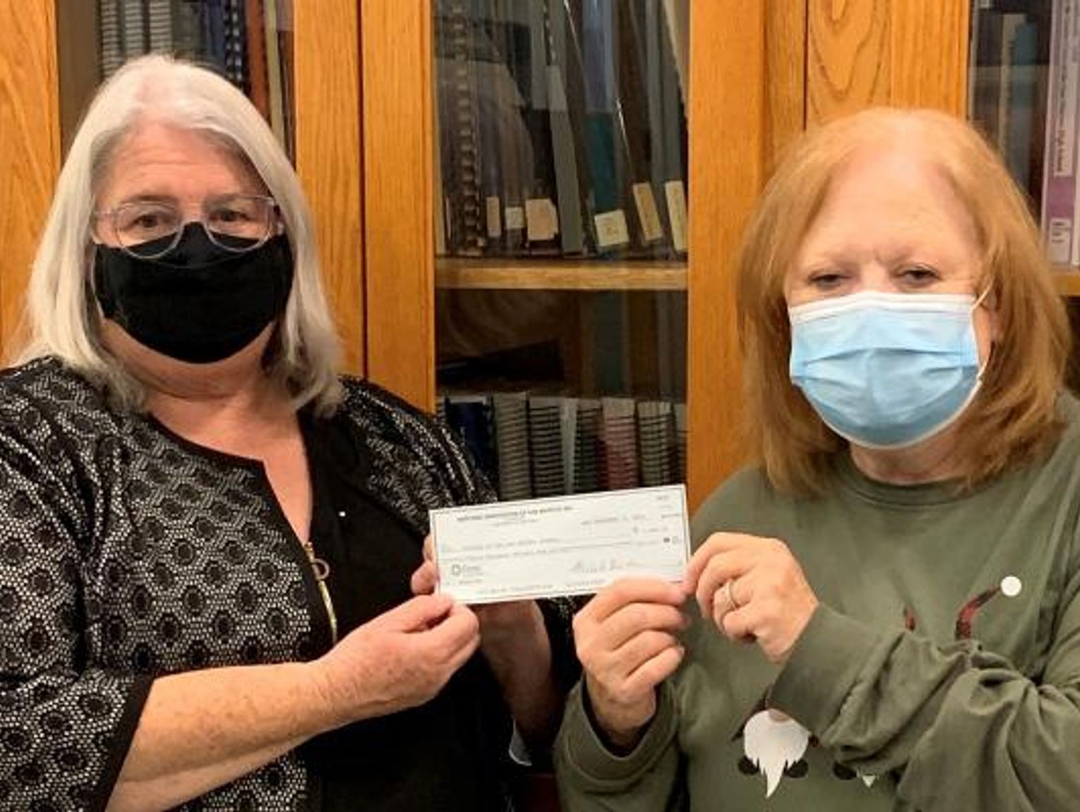 Heritage Association donates 5,000 to San Marcos Public Library