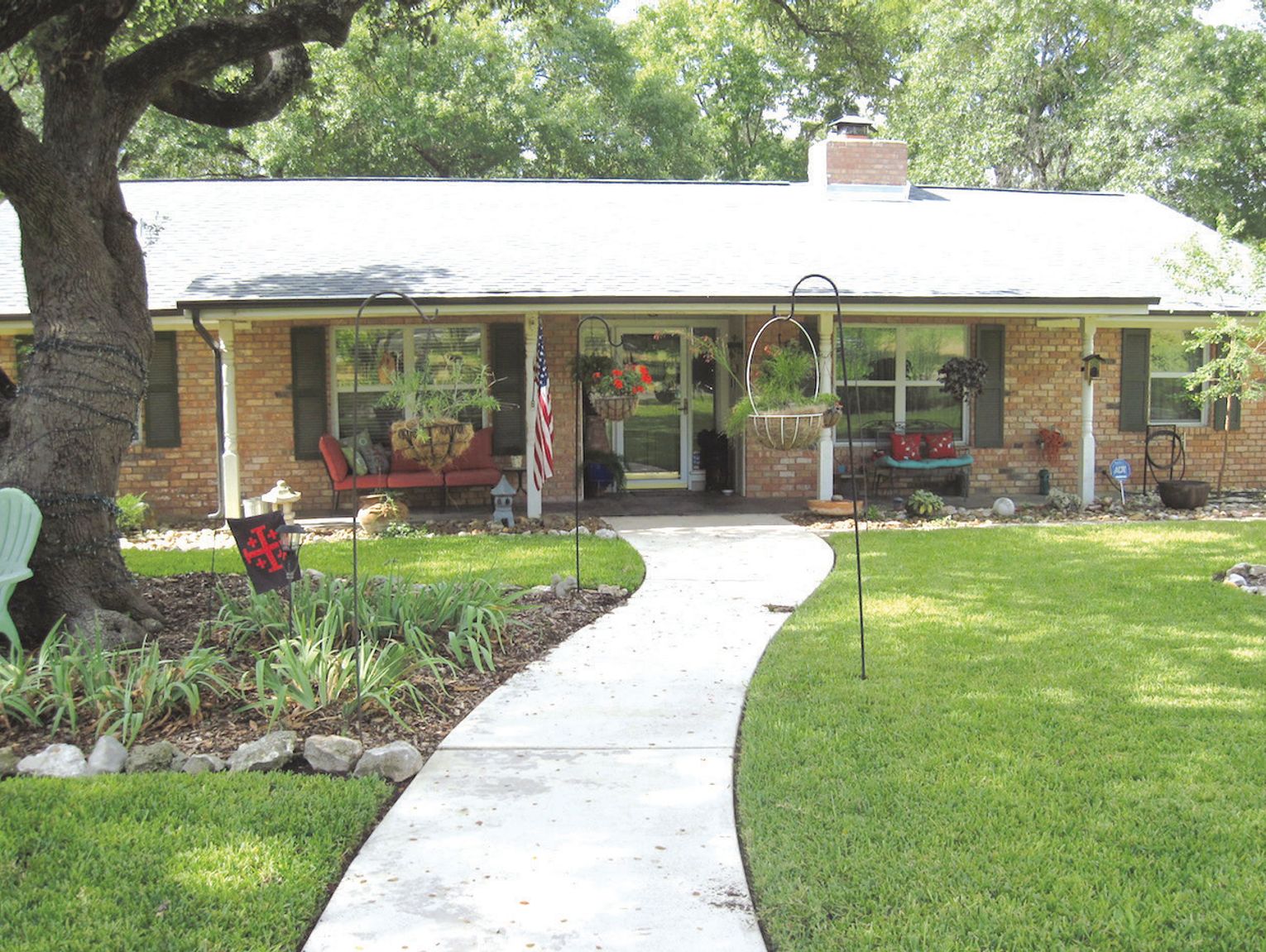 Yard of the Month