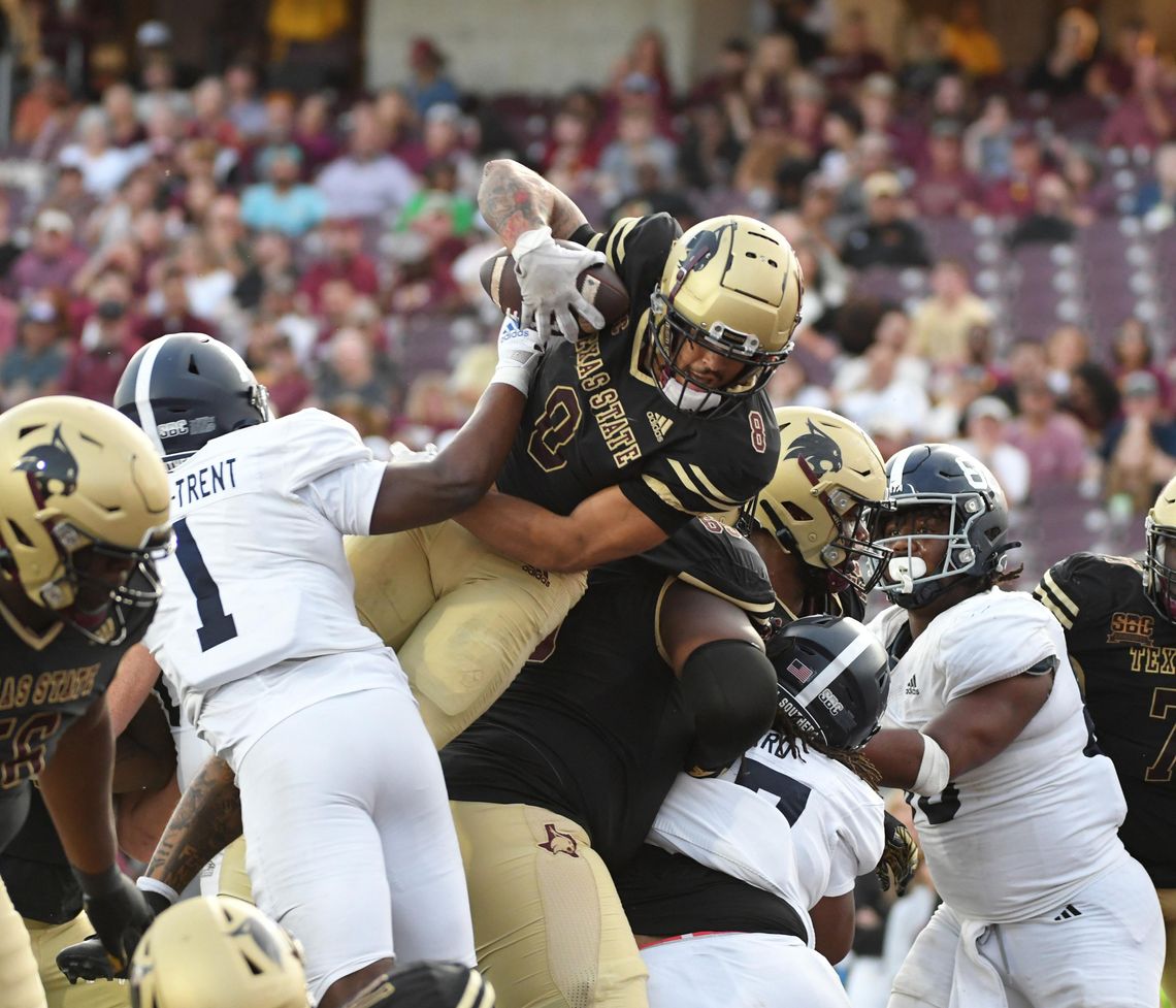 #2: Texas State defeats Georgia Southern to become bowl eligible 