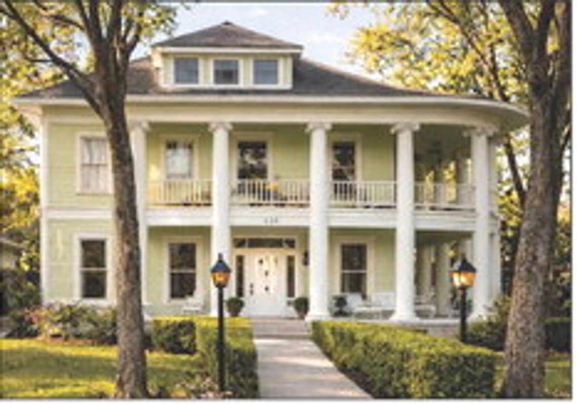 ‘An eclectic explosion of space and light’: 802 San Antonio St. ‘An eclectic explosion of space and light’: 802 San Antonio St.