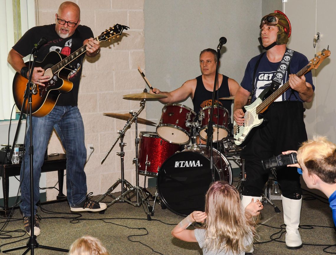 Andy Hartsock & the Ninjas rock library