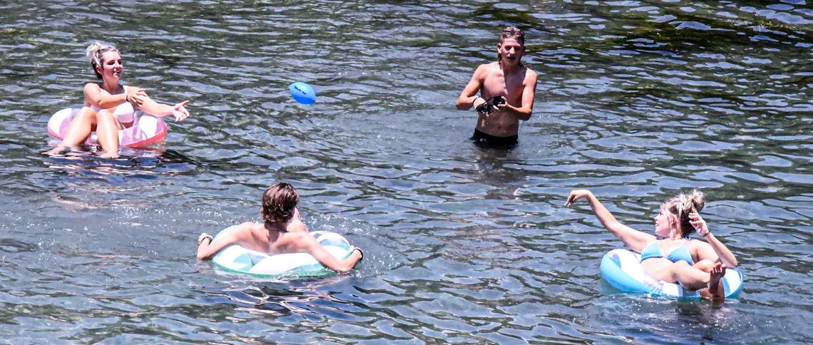 BEATING THE HEAT: Rivergoers stay cool at San Marcos River amid consecutive 100-degree days BEATING THE HEAT: Rivergoers stay cool at San Marcos River amid consecutive 100-degree days