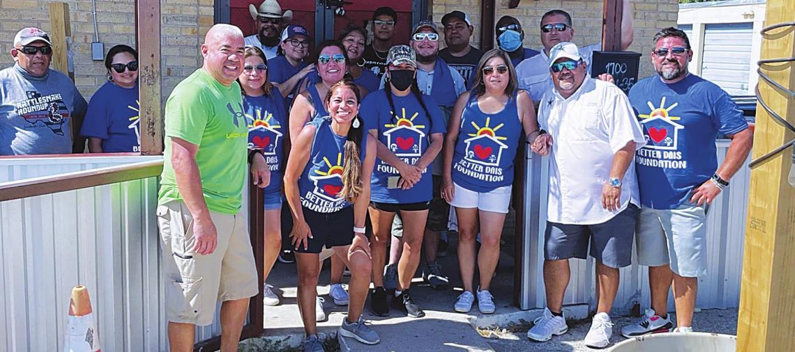 Better Dais Foundation hosts hamburger sale for Hays County Food Bank, future projects Better Dais Foundation hosts hamburger sale for Hays County Food Bank, future projects