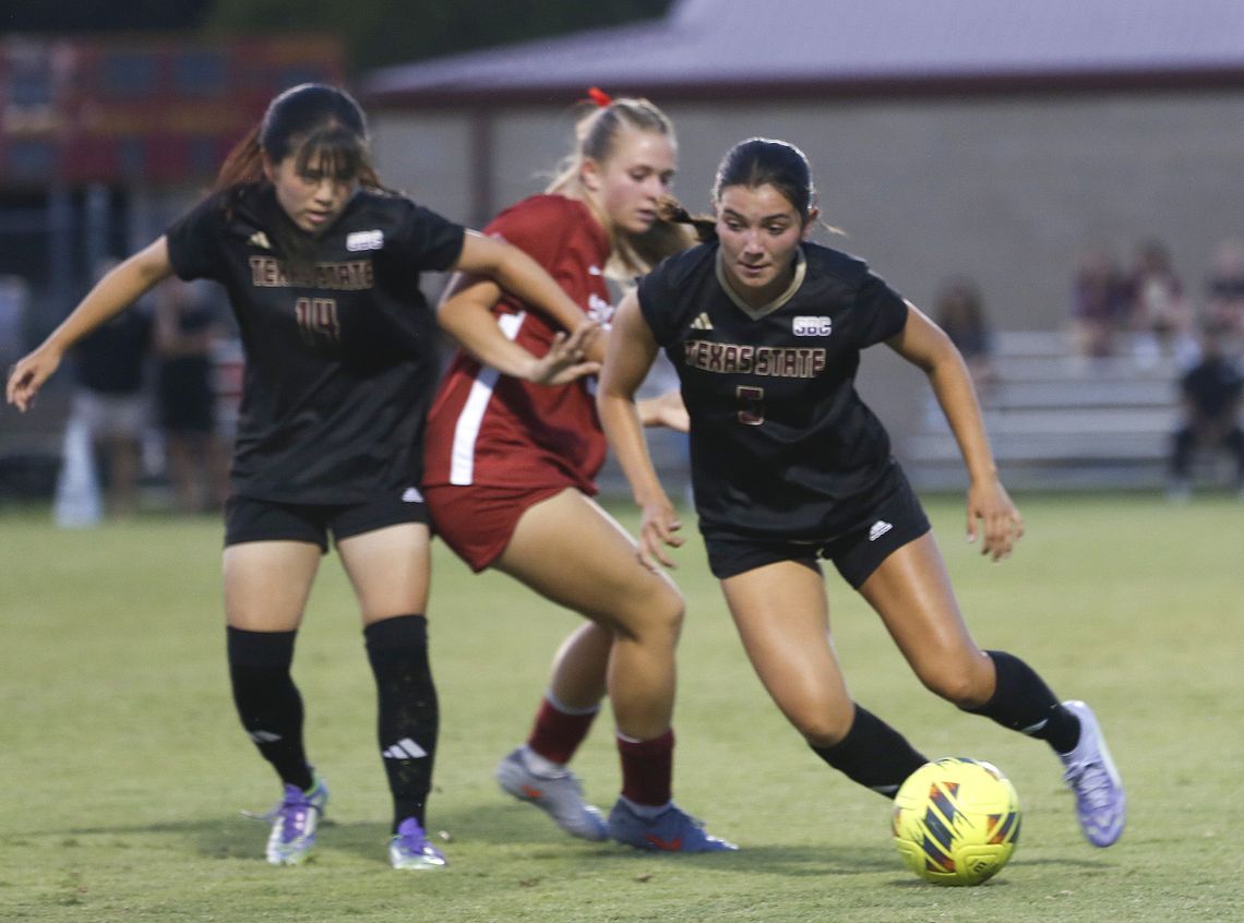 Bobcats drop final non-conference game against Baylor