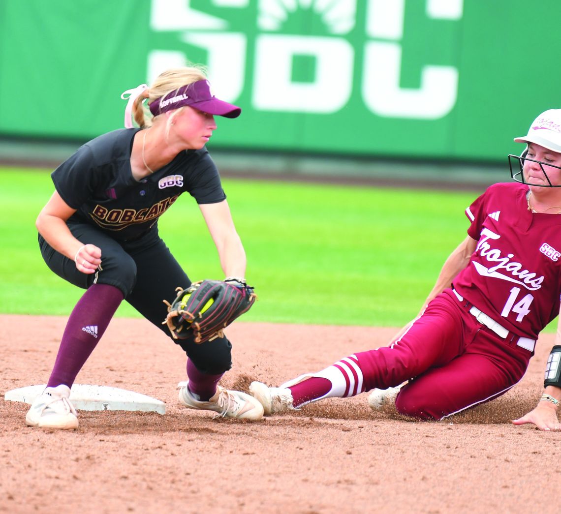 Bobcats drop road game against Baylor, host rival Ragin’ Cajuns