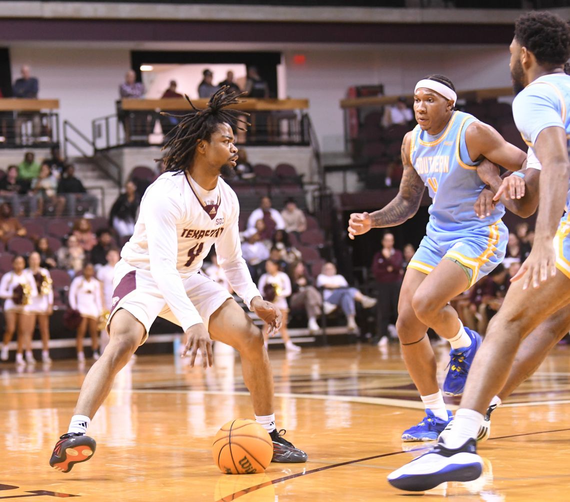 Bobcats look to protect home court starting conference play Bobcats look to protect home court starting conference play