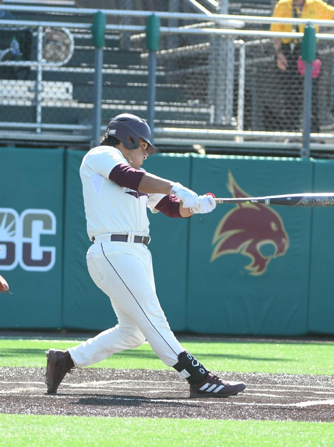 Bobcats storm back to stun Troy in 9th inning