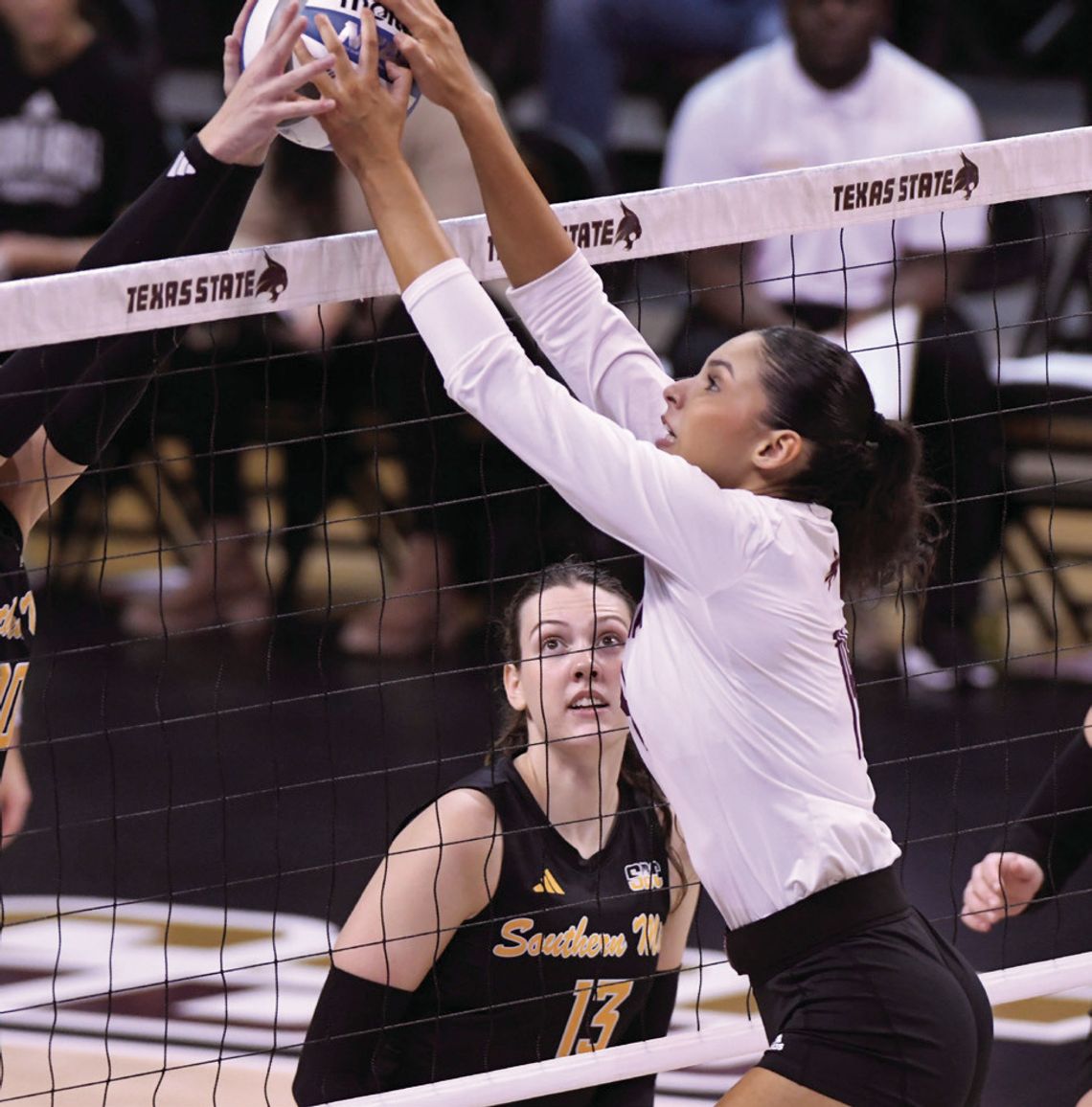 Bobcats sweep Southern Miss to stay in conference title hunt