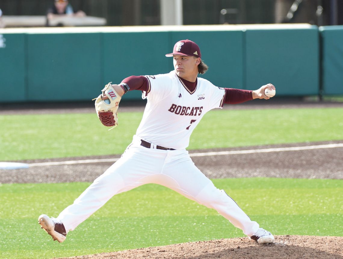 Bobcats take series from Cajuns in thrilling Sunday finale win Bobcats take series from Cajuns in thrilling Sunday finale win