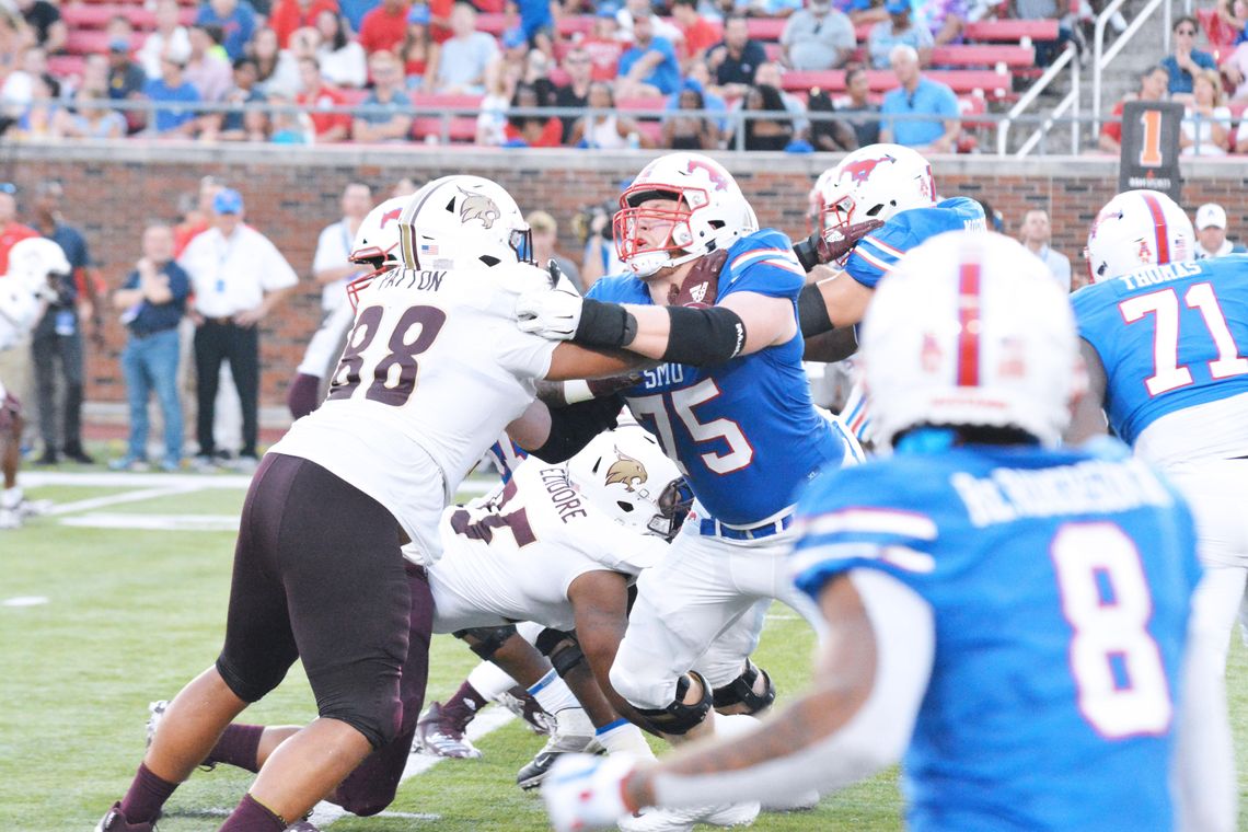 Bobcats trampled by Mustangs, 47-17