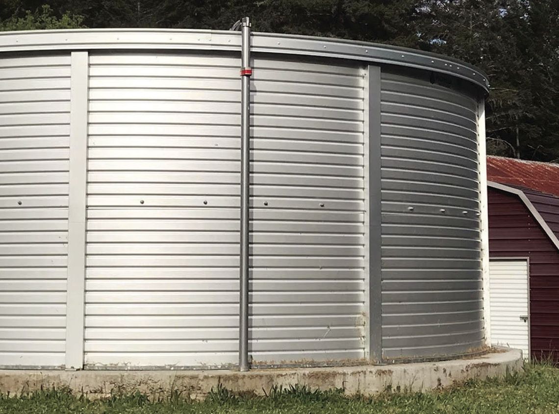 Brandi Whitaker addresses Rotary about rainwater harvesting Brandi Whitaker addresses Rotary about rainwater harvesting