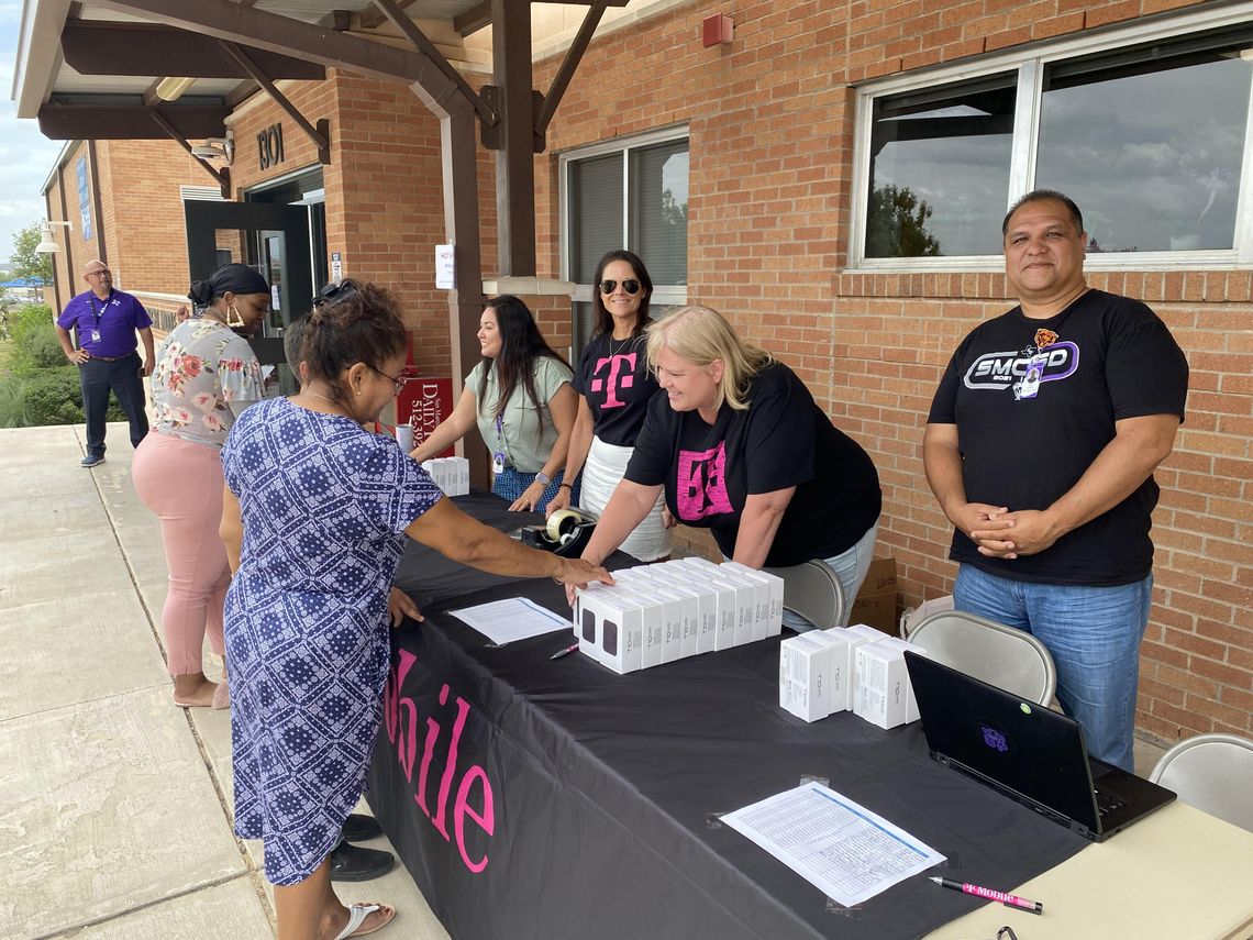 BRIDGING THE DIGITAL DIVIDE: SMCISD, T-Mobile partner to offer free mobile internet hotspots BRIDGING THE DIGITAL DIVIDE: SMCISD, T-Mobile partner to offer free mobile internet hotspots