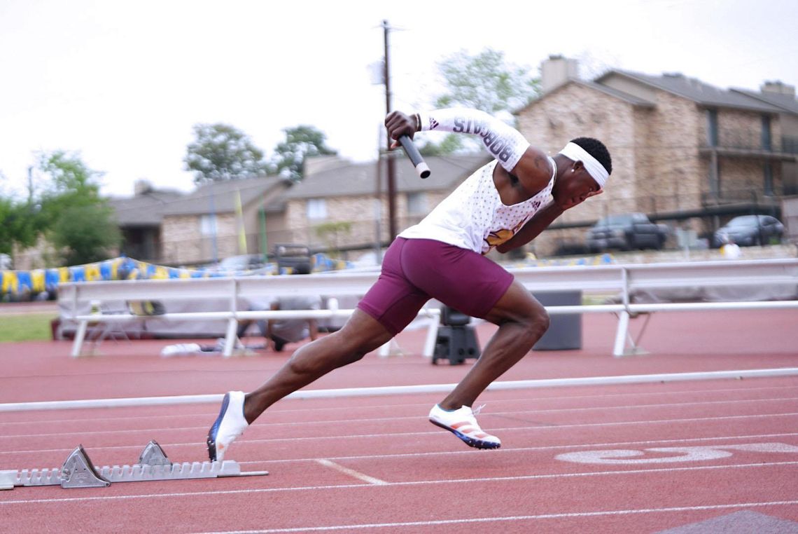 ‘Cats pick up awards, qualify for NCAA West preliminaries