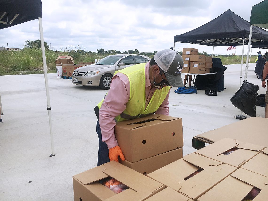 Central Texas Food Bank announces Kyle distribution event; calls for volunteers 