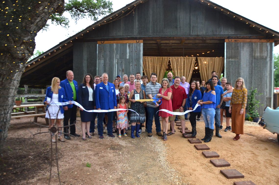 Chamber holds ribbon  cutting for Texas Rock House