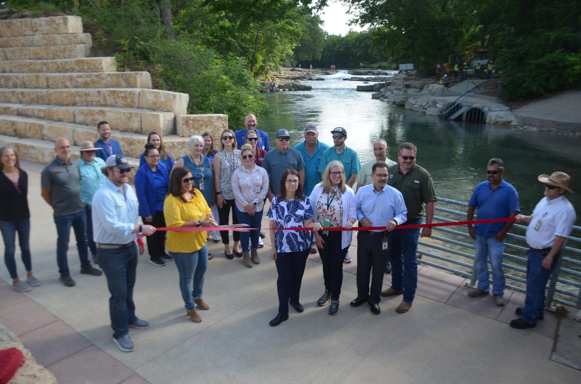 City cuts ribbon for Rio Vista Falls, Shared Use Pathway projects 