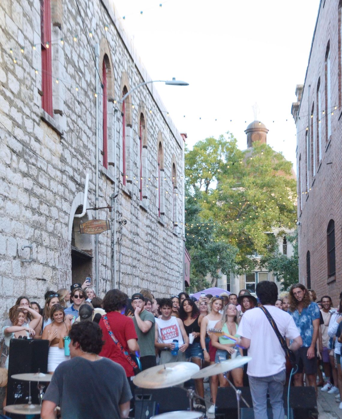 City to host Kissing Alley open house City to host Kissing Alley open house