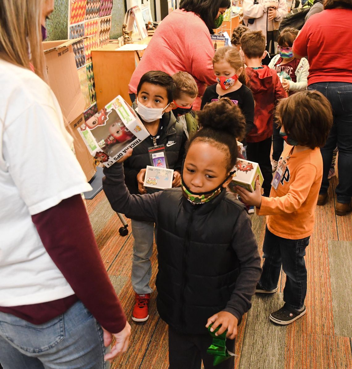 Connection Church donates gifts for San Marcos CISD students Connection Church donates gifts for San Marcos CISD students
