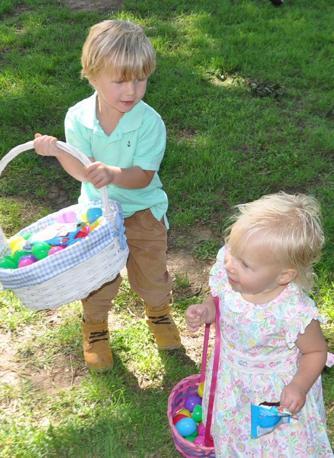 Egg hunt added to Dia del Ninos