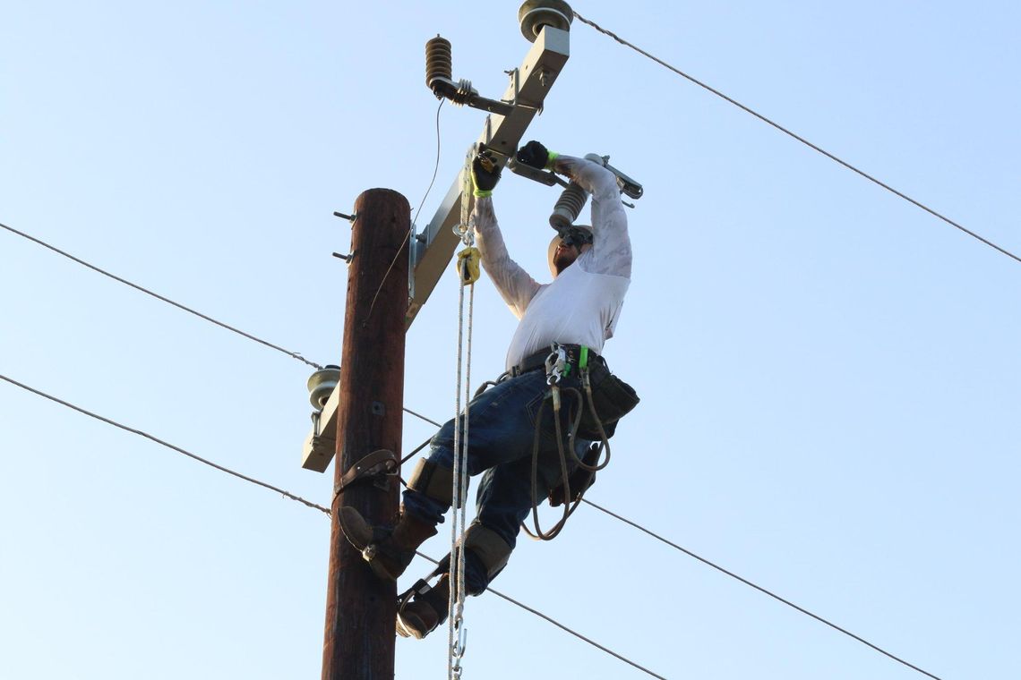 ELECTRIC ENDEAVORS: SMTX Utilities takes part in annual Texas Lineman’s Rodeo ELECTRIC ENDEAVORS: SMTX Utilities takes part in annual Texas Lineman’s Rodeo