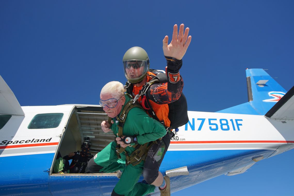 FREE FALLING: Local Korean War veteran jumps at Skydive Spaceland San Marcos